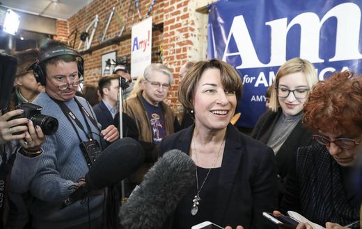 On Health Care, 2020 Democrats Find Their First Real Fault Lines