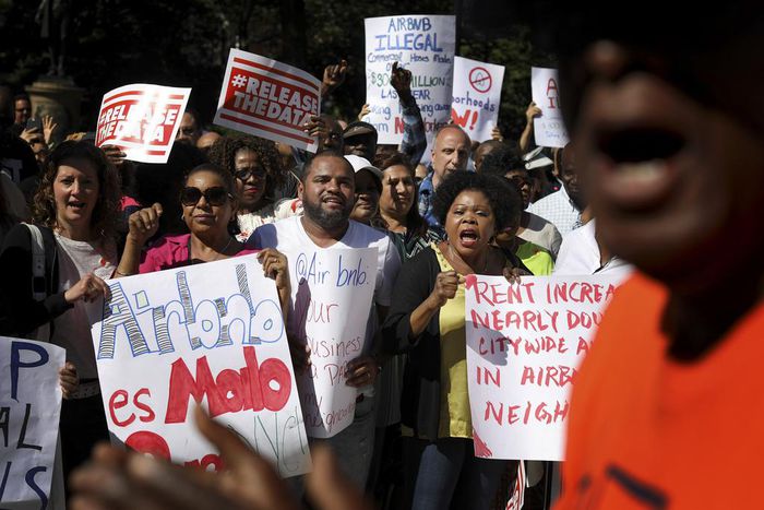 Judge Blocks New York City Law Requiring Detailed Monthly Airbnb Disclosures