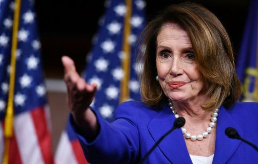 US House Speaker Nancy Pelosi, who is on a visit to Britain, says her Democratic Party needs a centrist vision to beat Donald Trump in the 2020 election