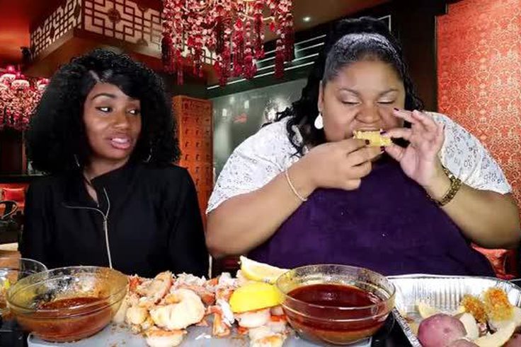 Binge eating(Gfycat)