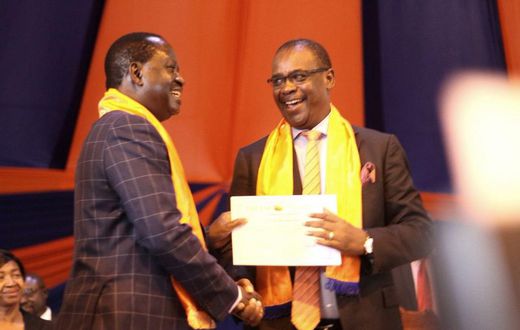 ___6684237___https:______static.pulse.com.gh___webservice___escenic___binary___6684237___2017___5___16___11___ODM+leader+and+Nairobi+governor+Evans+Kidero+during+the+issuance+of+certificate+to+defend+his+seat