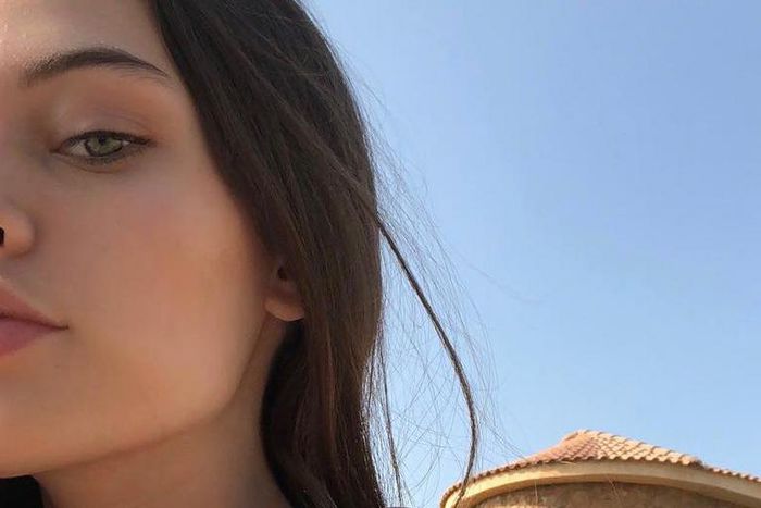 Louis Tomlinson's Sister Félicité Dead At 18