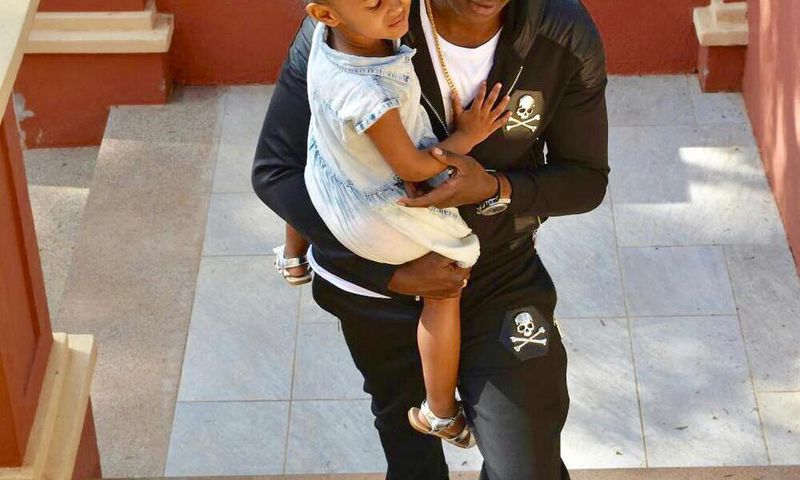 Steve Mbogo and his daughter Fatmah (Instagram)