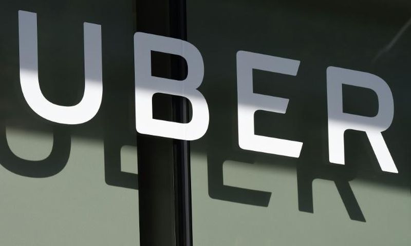 Thousands of Australian cabbies are alleging that Uber gained an unfair advantage and destroyed their livelihoods by knowingly operating above the law