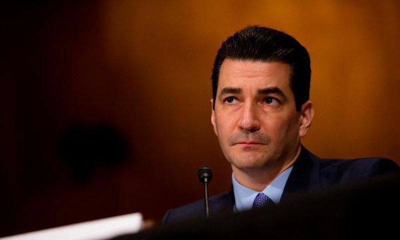 FDA commissioner Scott Gottlieb, who fought teenage vaping, resigns