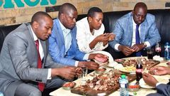 File image Ndindi Nyoro (Second Left) sharing a meal with Kimani Ichungwah (R) Sabina Chege and DP William Ruto
