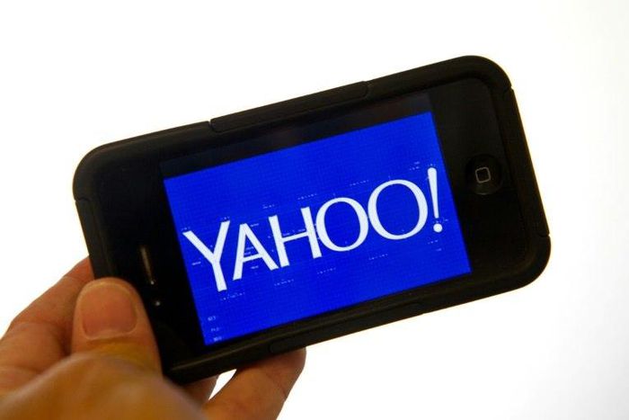 The Kremlin has denied any official Russian involvement in cybercrimes after the US indicted two FSB intelligence agents over cyberattacks on Yahoo