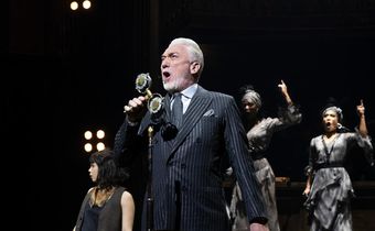 Review: The Metamorphosis of 'Hadestown,' From Cool to Gorgeous