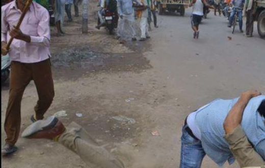 File image of a physical fight between 2 men. Mt. Elgon MP Fred Kapondi rained blows on an opponent at a funeral in Bungoma