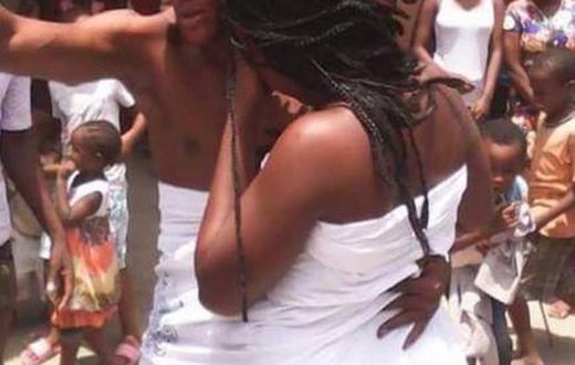 Couple stuck during sex