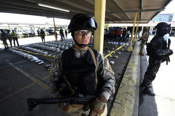 Seized packages of cocaine are displayed during a press conference by the National Border Service and National Police in Panama City, on May 30, 2016