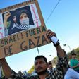 A group of pro-Palestinian demonstrators protest in front of the US embassy in Managua to demand an end to the Israeli attacks on the Gaza Strip, on November 19, 2012
