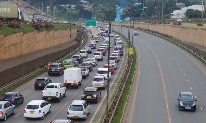 6 businesses that reap big from Nairobi’s daily traffic jams