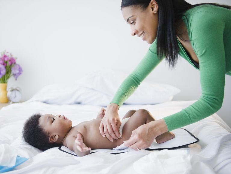 Diaper change(Verywell Family)