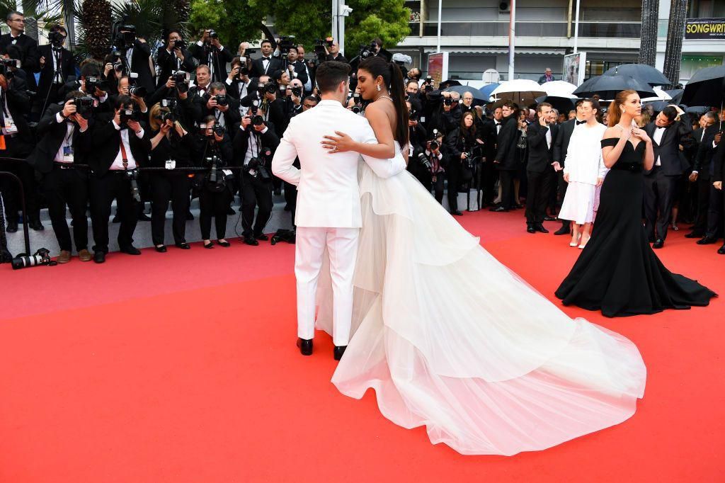 Is Priyanka Chopra and Nick Jonas's Nonstop PDA Actually Legit?