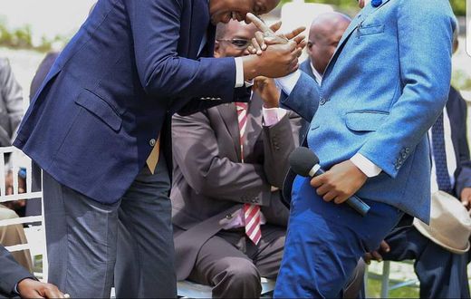President Uhuru Kenyatta with Jalang'o at a past event. Comedian Jalang'o has  revealed that he will be running for Lang'ata Parliamentary seat