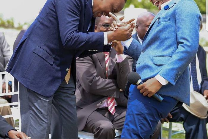 President Uhuru Kenyatta with Jalang'o at a past event. Comedian Jalang'o has  revealed that he will be running for Lang'ata Parliamentary seat