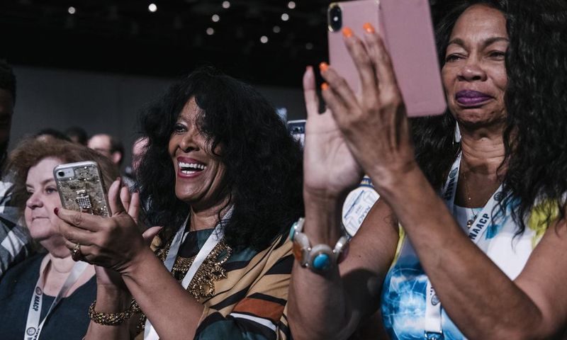 At NAACP Convention, Candidates Keep Outrage Focused on the President