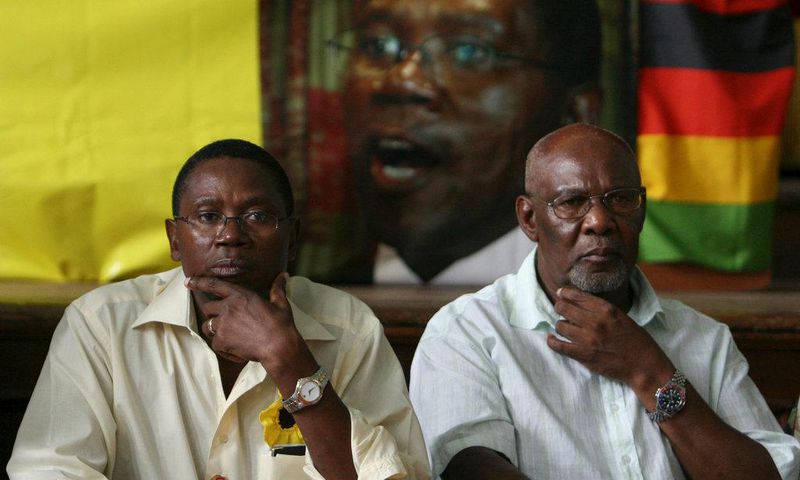 Dumiso Dabengwa, a force in Zimbabwe's liberation, is dead at 79