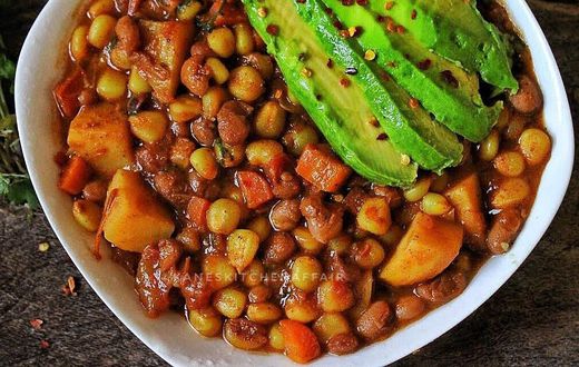 Githeri avocado(Kane's Kitchen Affair)