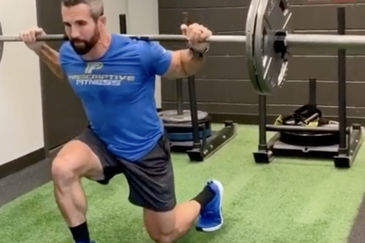This Loaded Lunge Series Will Smash Your Legs