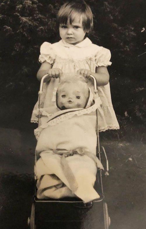 Scarlet remembers feelings of anxiety and fear around the time of the Chernobyl disaster.