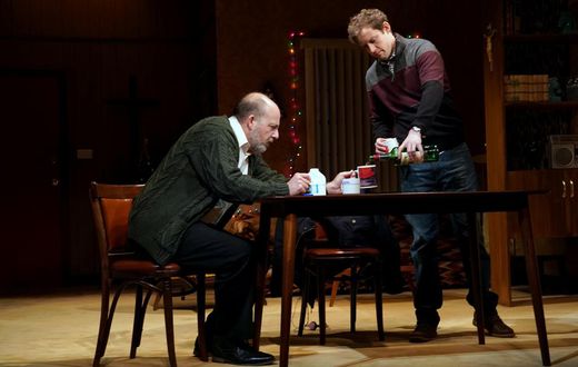 Review: 'Dublin Carol' Gets Lost in Its Drink