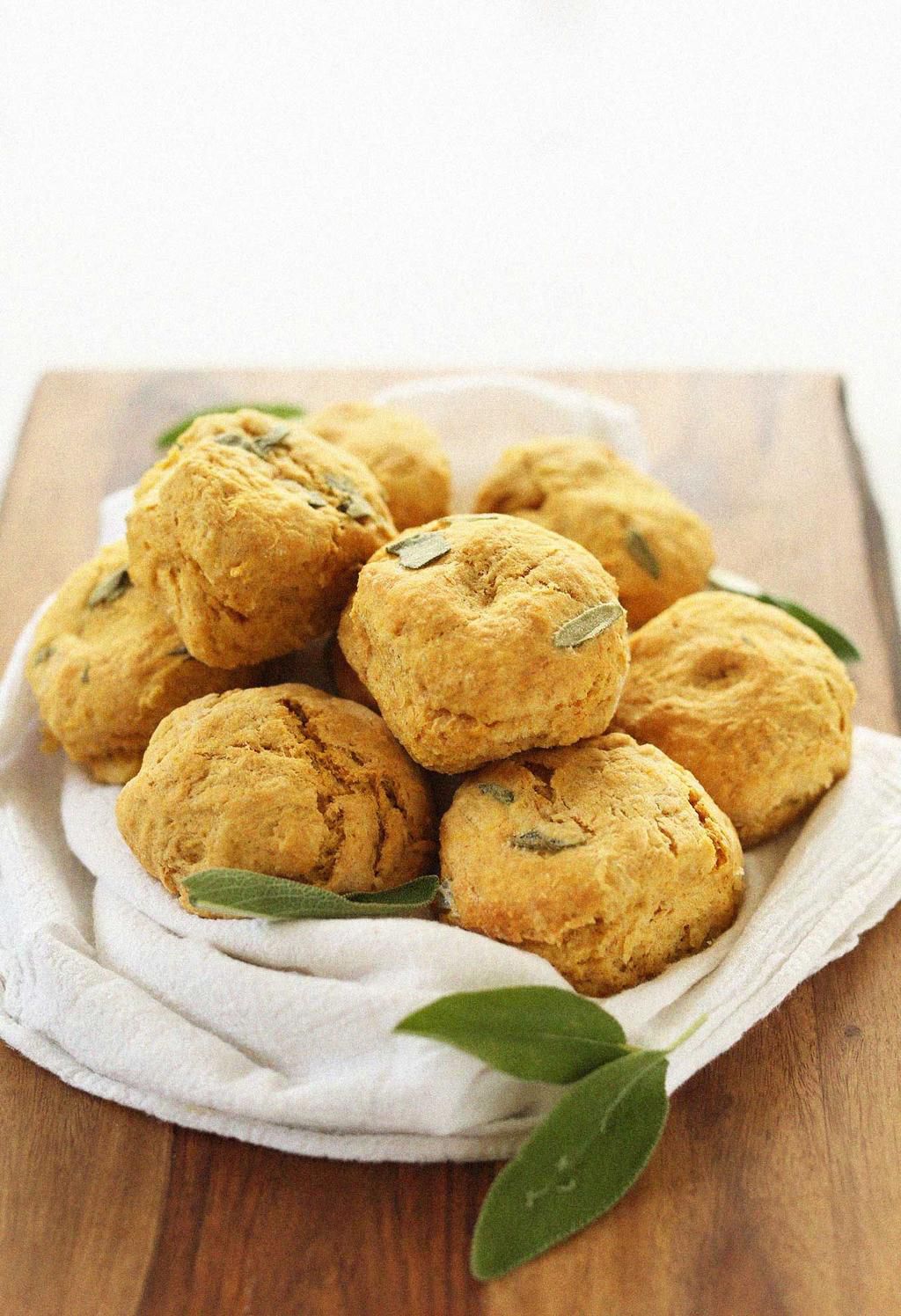 25 Vegan Thanksgiving Recipes You Won't Be Mad About Eating