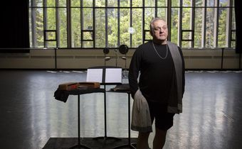 A Playful American Choreographer Tackles Beckett