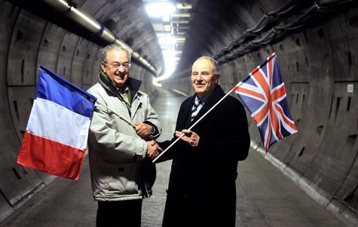 Philippe Cozette (L) and Graham Fagg dug the last metres of the Channel tunnel 25 years ago
