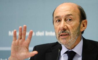 Alfredo Pérez Rubalcaba, who helped end Basque terror, dies at 67