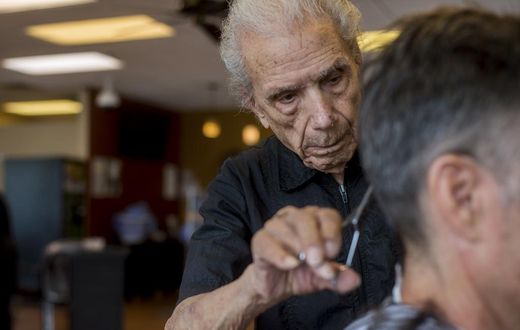Anthony Mancinelli, World's Oldest Working Barber, Dies at 108