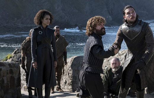 Beloved Character Dies on Game of Thrones'