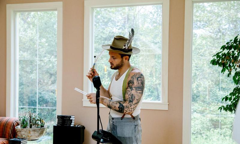How Nico Tortorella of the Television Series 'Younger' Spends Sundays