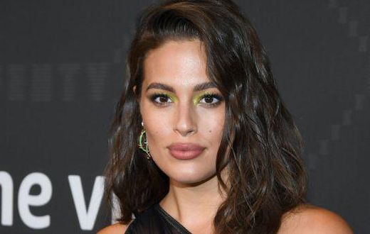 Ashley Graham Posts Nude Pregnancy Instagram Video