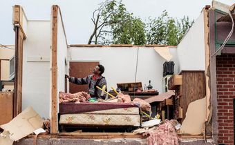 In the Midwest, heavy rains, devastating floods and 'Then the Sirens Go'