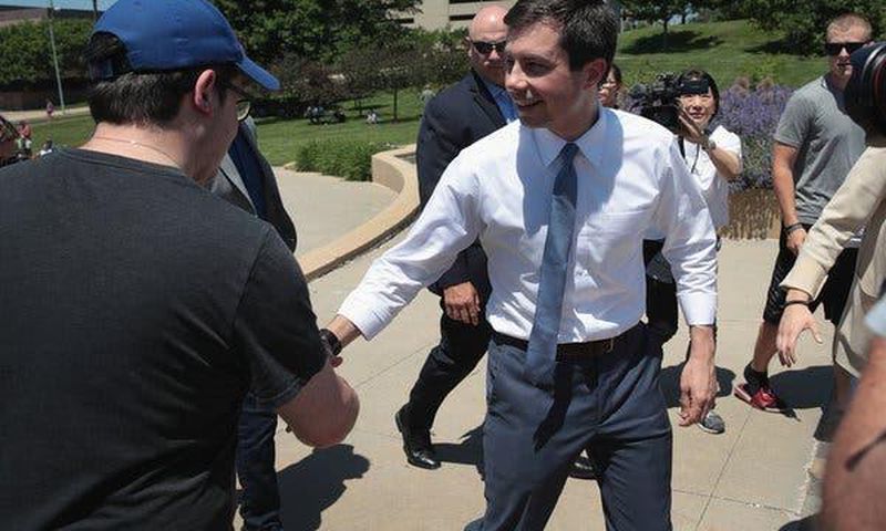 Biden retains lead in Iowa poll, but warren and buttigieg gain