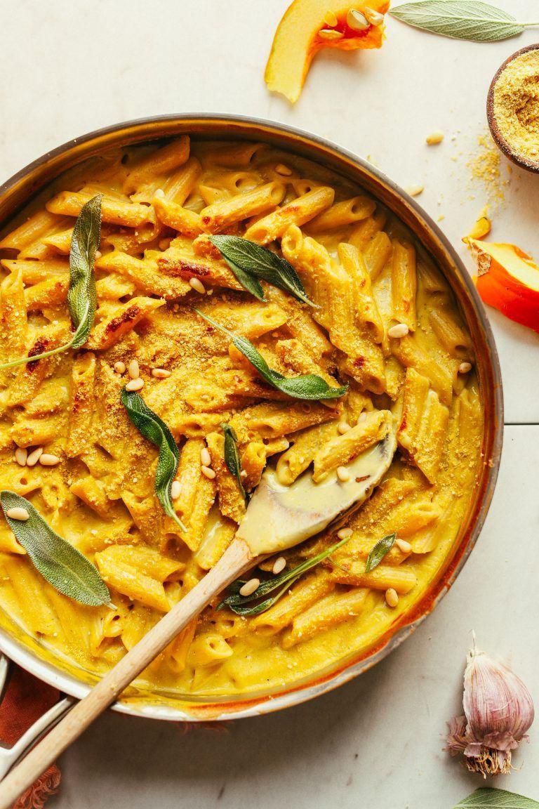 25 Vegan Thanksgiving Recipes You Won't Be Mad About Eating