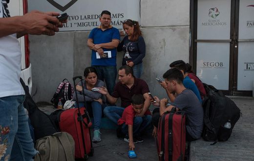 U.S. Hastens Asylum Hearings in Tents Far From Courtrooms