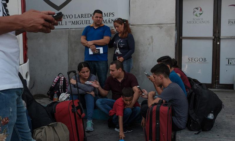 U.S. Hastens Asylum Hearings in Tents Far From Courtrooms