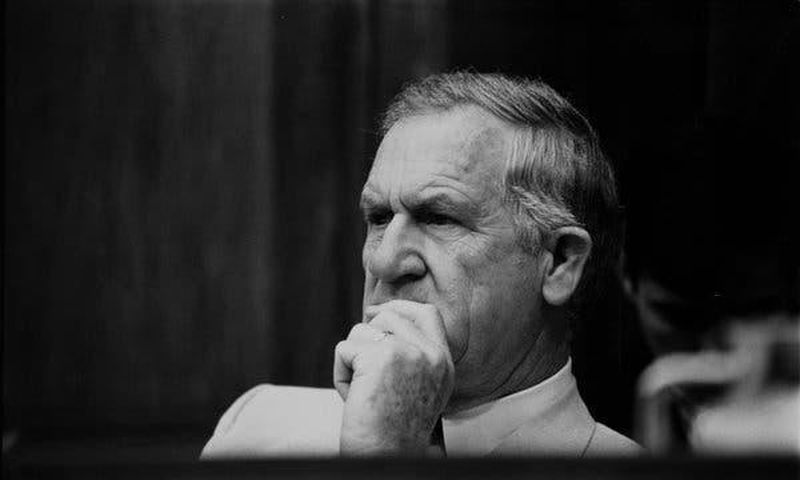 William Dannemeyer, California archconservative, dies at 89