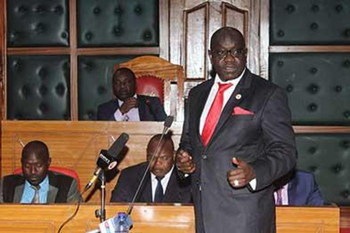 Ekuru Aukot addressing a county assembly