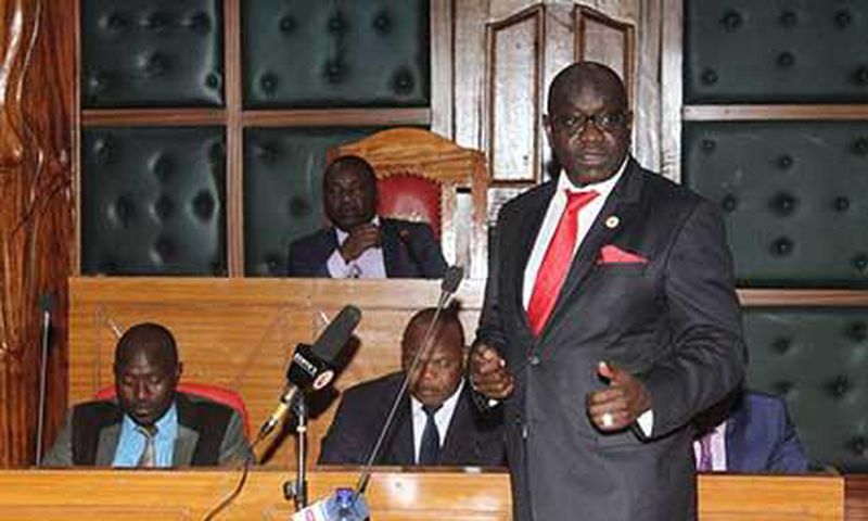 Ekuru Aukot addressing a county assembly