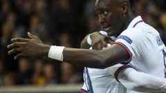 Chelsea striker Tammy Abraham celebrates scoring his team's first goal at Lille