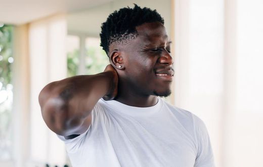 4 Ways to Quickly Relieve That Pain in Your Neck