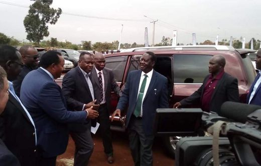 Waititu re-emerges after weeks of silence, hosts Raila in Kiambu