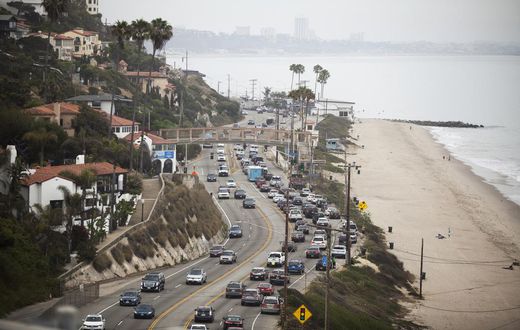 Automakers, Rejecting Trump Pollution Rule, Strike a Deal With California