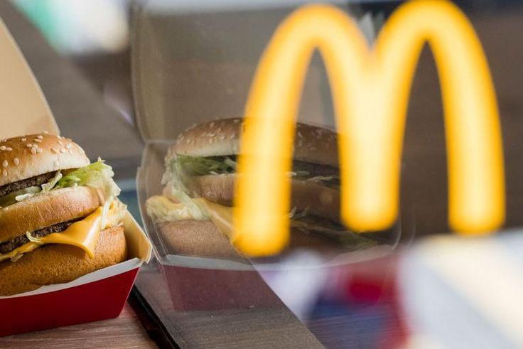 This Man Lost Weight Eating McDonald's Daily