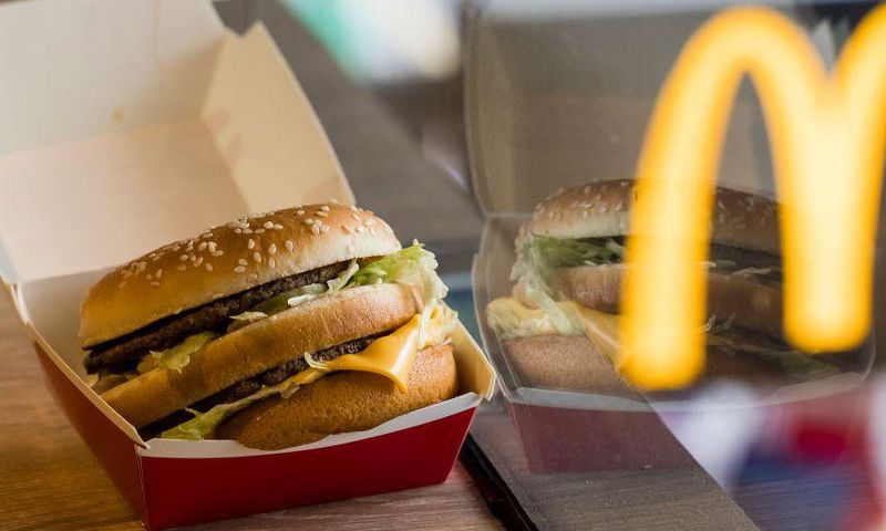 This Man Lost Weight Eating McDonald's Daily