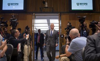 How the NYPD Commissioner Grappled With the Eric Garner Decision